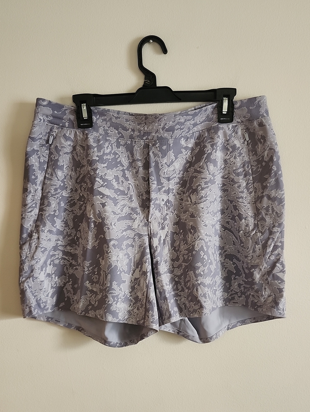 Lululemon Athletica Mens Balancer Shorts 6 " XL